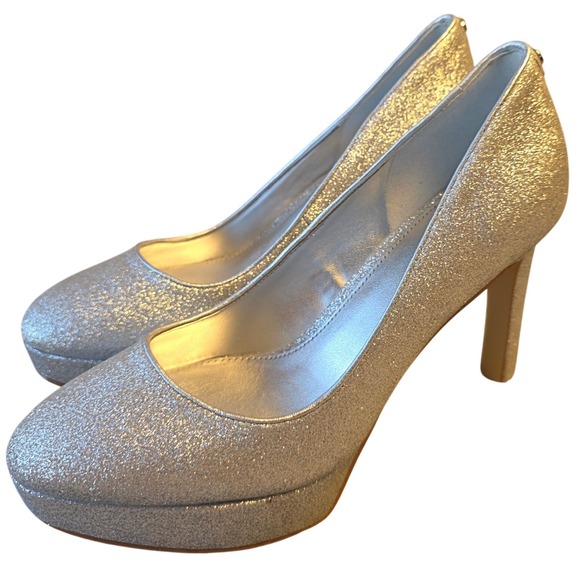 Michael Michael Kors Silver Glitter Platform Pumps Heels Party Sparkle 6.5M NEW - Picture 1 of 7
